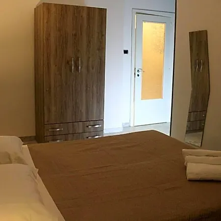Bed & Breakfast Harmony 4*
